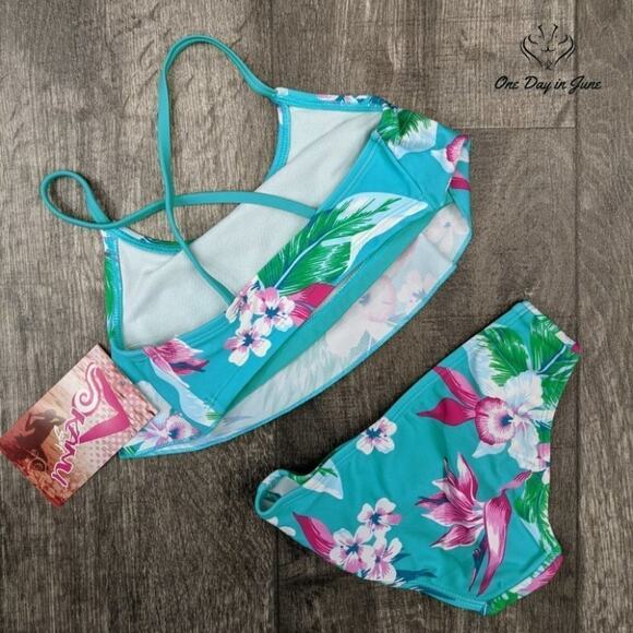 Kanu Surf Alania Flounce Bikini Swimsuit Size 4 - Picture 4 of 4